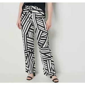 Attitudes by Renee Regular Casa Comfy Printed Pant With Black Piping Woodblock